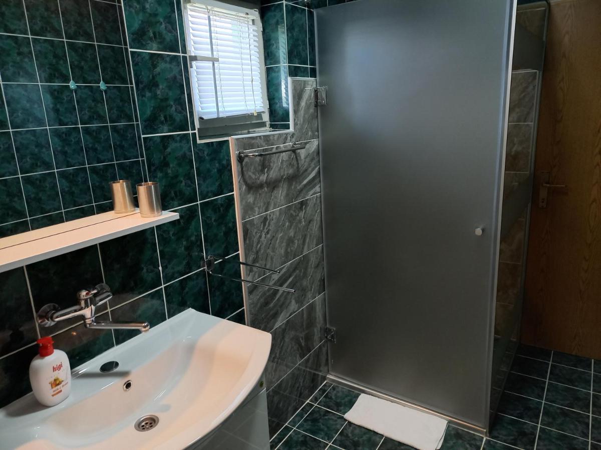 Apartmani Denis Dubrave Gornje Extérieur photo