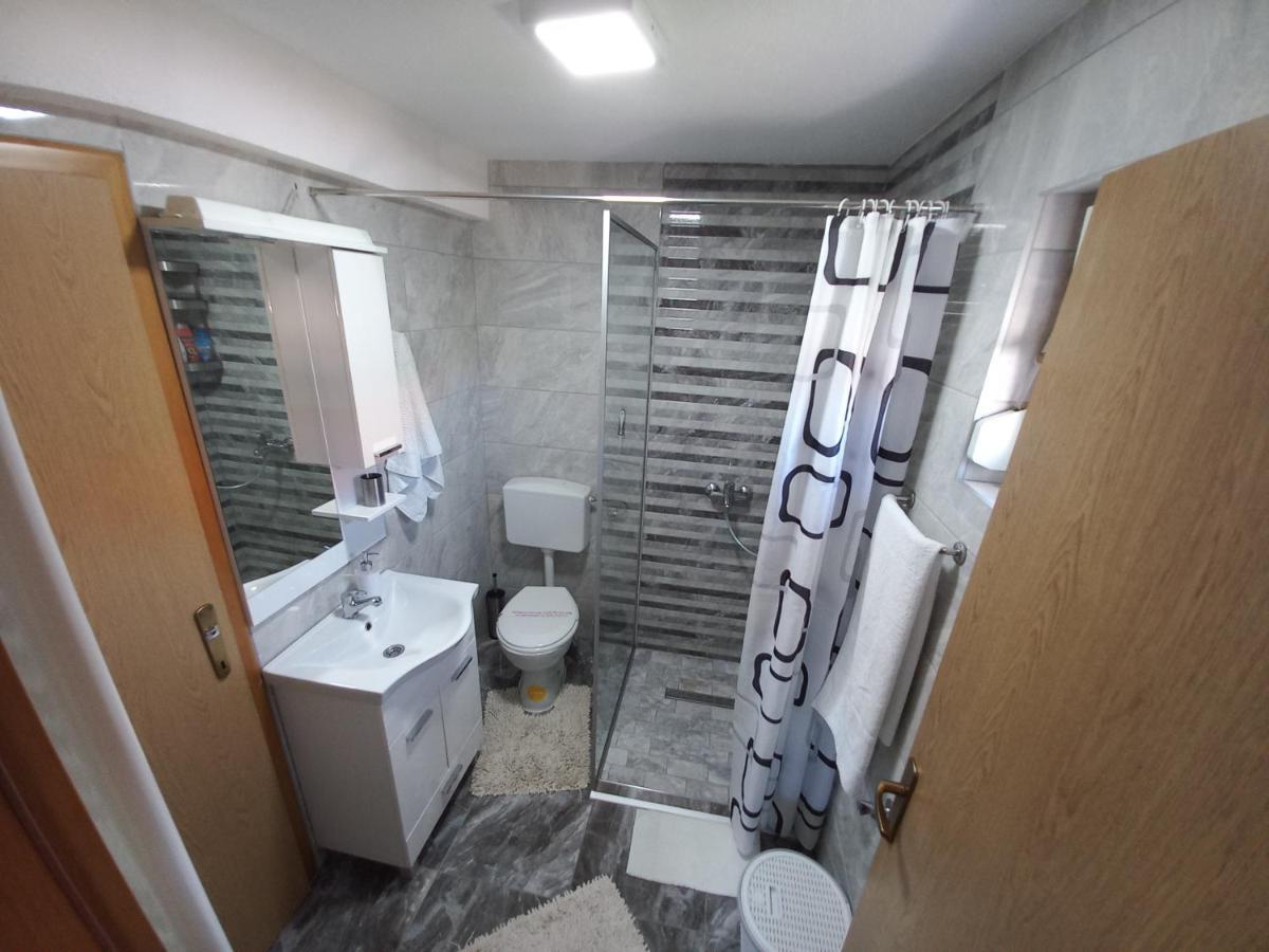 Apartmani Denis Dubrave Gornje Extérieur photo